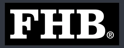 Schwarzes Logo mit weißen Großbuchstaben „FHB“ und Warenzeichen-Symbol.